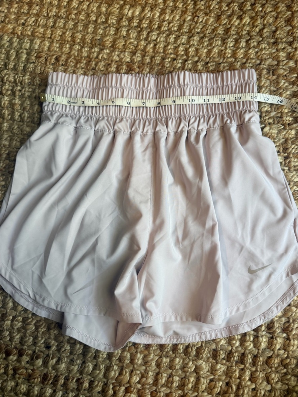 Nike Women's Pale Pink ultra high waisted Athletic Shorts Smocked Waistband - Picture 2 of 6